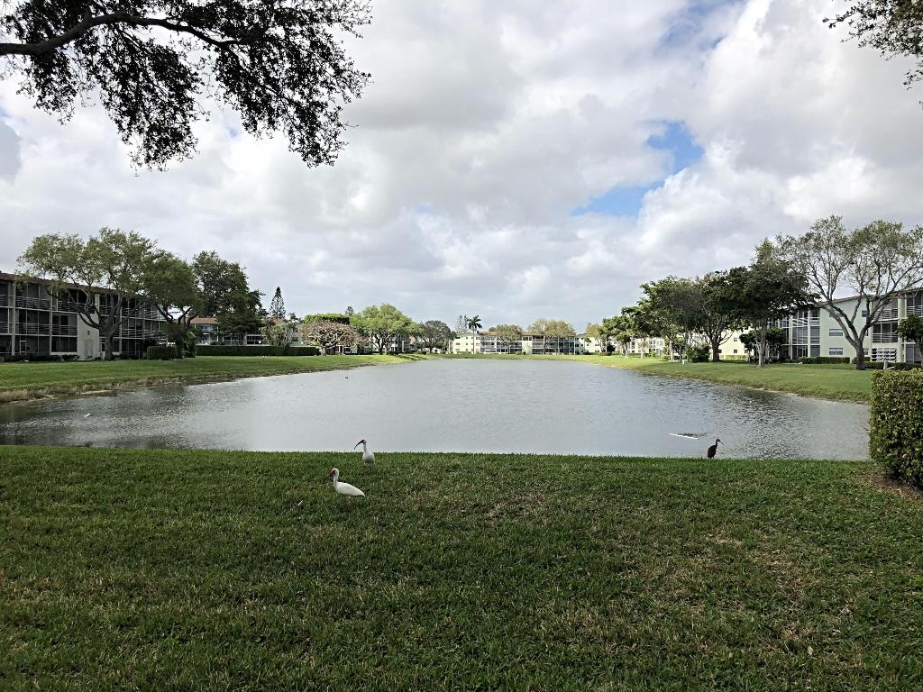 DORSET AT CENTURY VILLAGE CONDO - Residential Lease