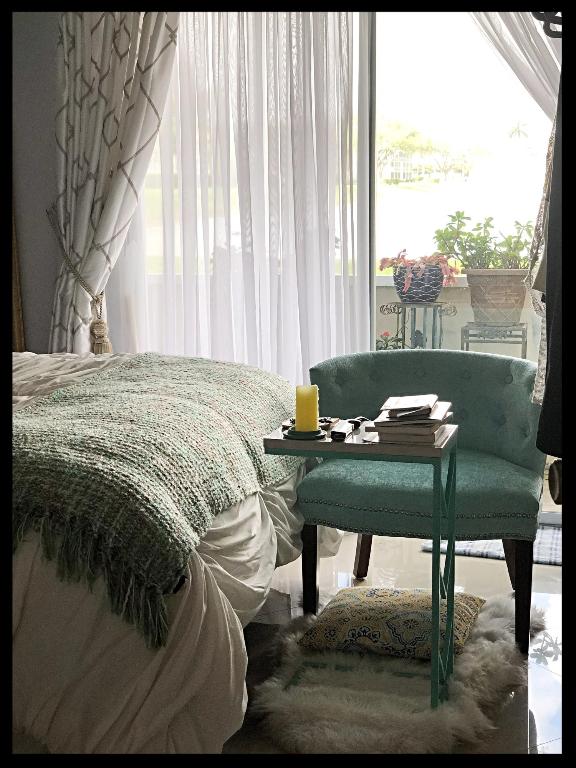 DORSET AT CENTURY VILLAGE CONDO - Residential Lease