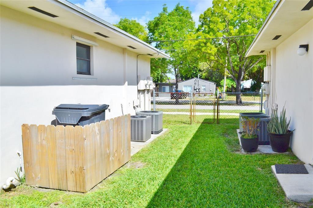 Hollywood Beach Gardens 1 - Residential Income