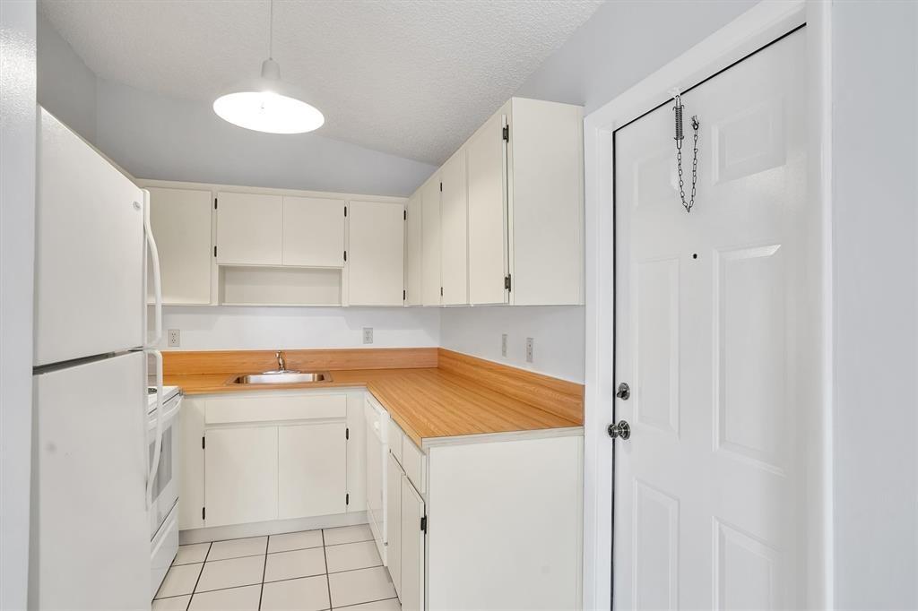 Hollywood Beach Gardens 1 - Residential Income