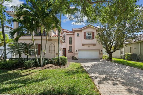 694 Cresta Circle West Palm Beach FL 33413