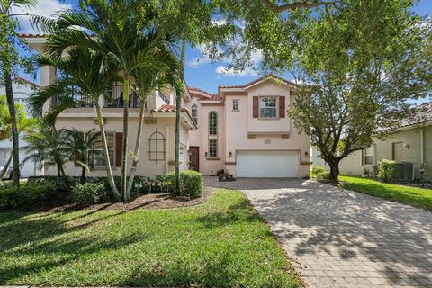 694 Cresta Circle West Palm Beach FL 33413