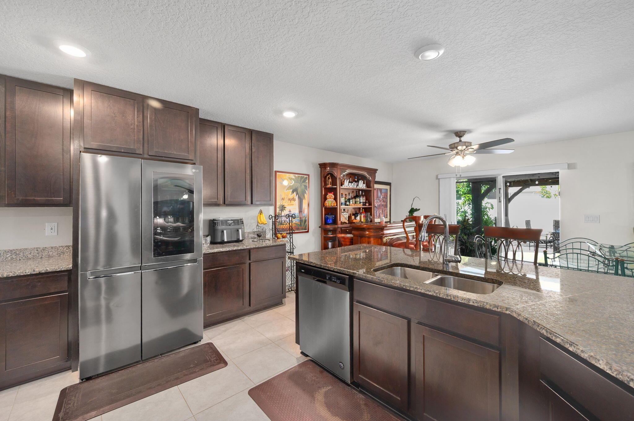 PINE TRACE THIRD REPLAT - Residential