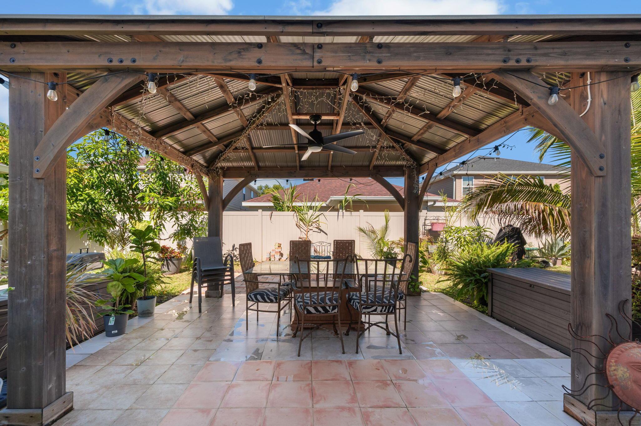 PINE TRACE THIRD REPLAT - Residential