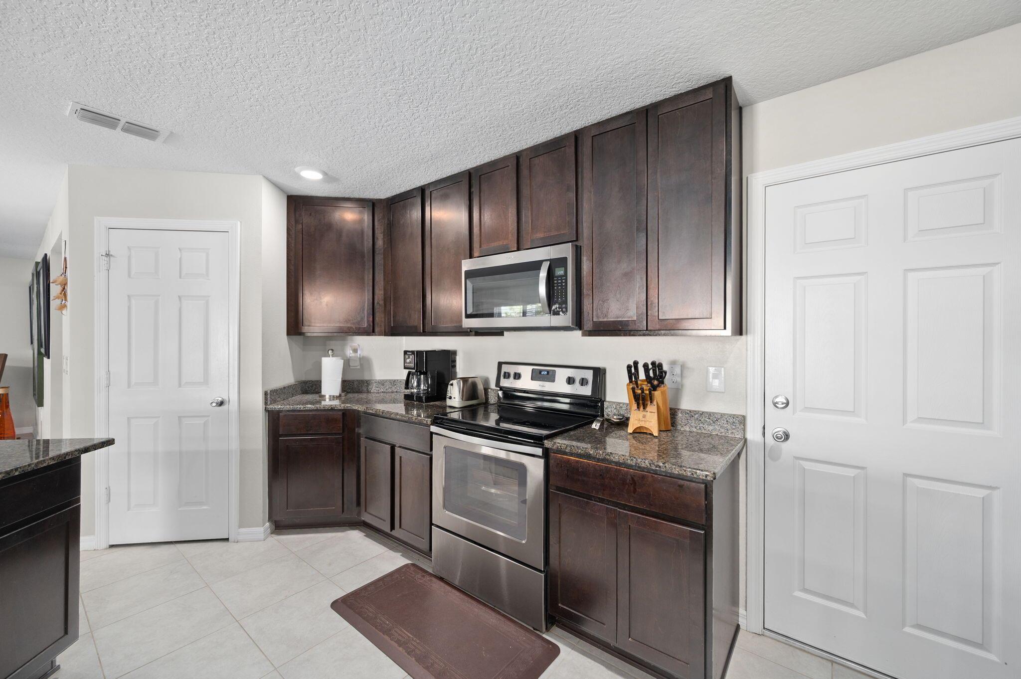 PINE TRACE THIRD REPLAT - Residential