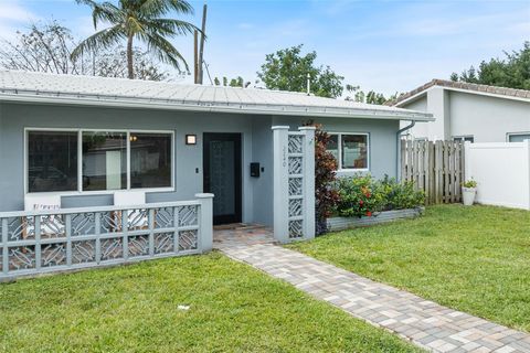2240 NE 37th St Lighthouse Point FL 33064