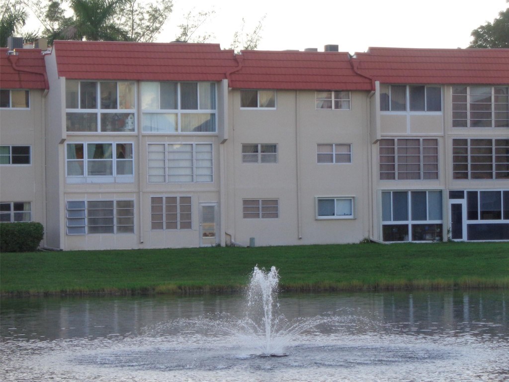 Sunrise Lakes Ph 1 - Residential