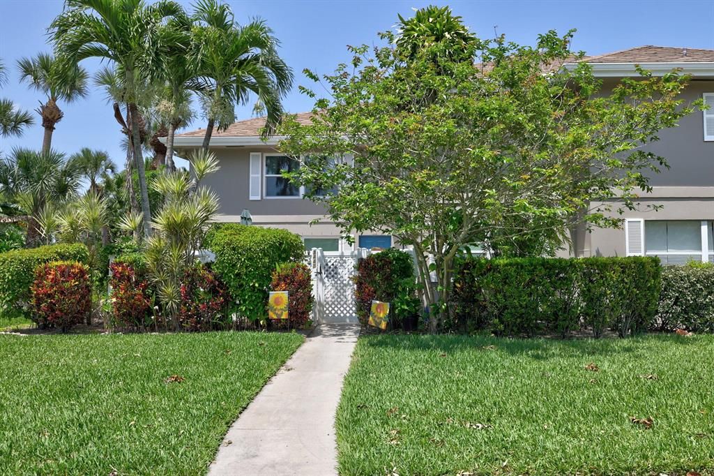 Photo of 3443 SW Sunset Trace Circle, Palm City, FL 34990 (MLS # R10887382)