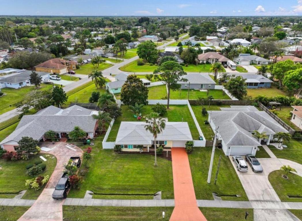 Port Saint Lucie Section 10 - Residential