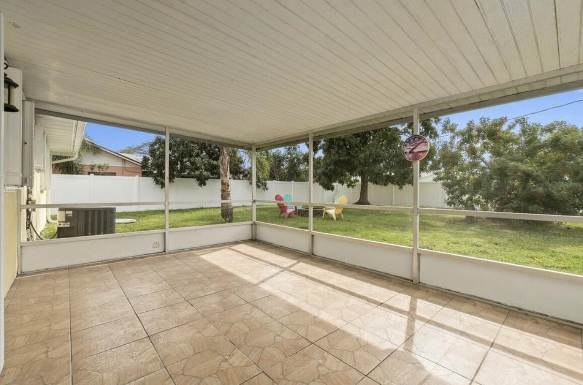 Port Saint Lucie Section 10 - Residential