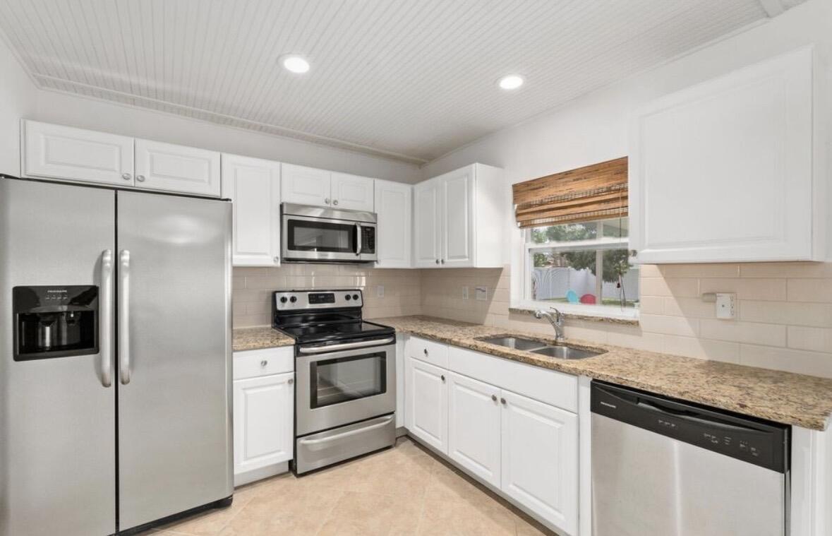 Port Saint Lucie Section 10 - Residential