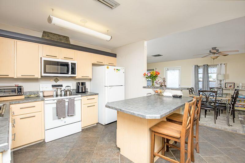 PORT ST LUCIE SECTION 6 - Residential