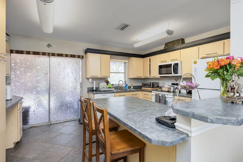 PORT ST LUCIE SECTION 6 - Residential