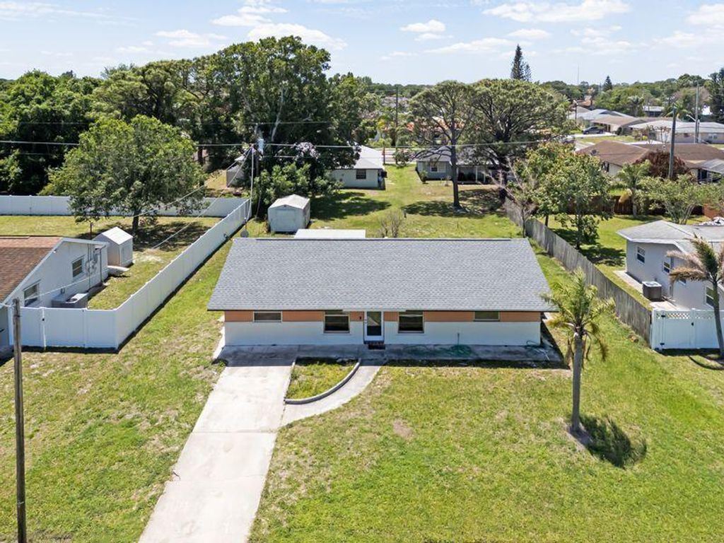 Photo of 734 SE Arton Lane, Port Saint Lucie, FL 34983 (MLS # B26020162)