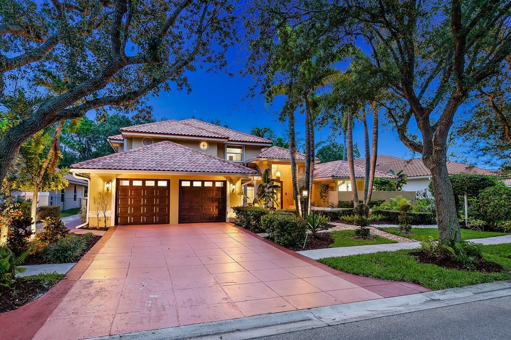 Photo of 6965 Cypress Cove Circle, Jupiter, FL 33458 (MLS # R10729319)