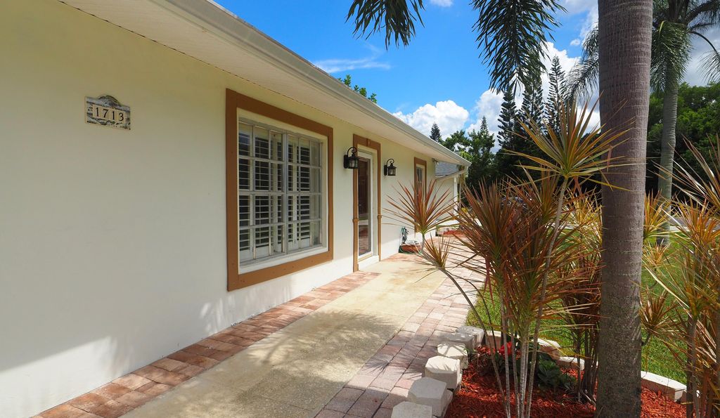Photo of 1713 SE Clearmont Street, Port Saint Lucie, FL 34983 (MLS # R11112693)