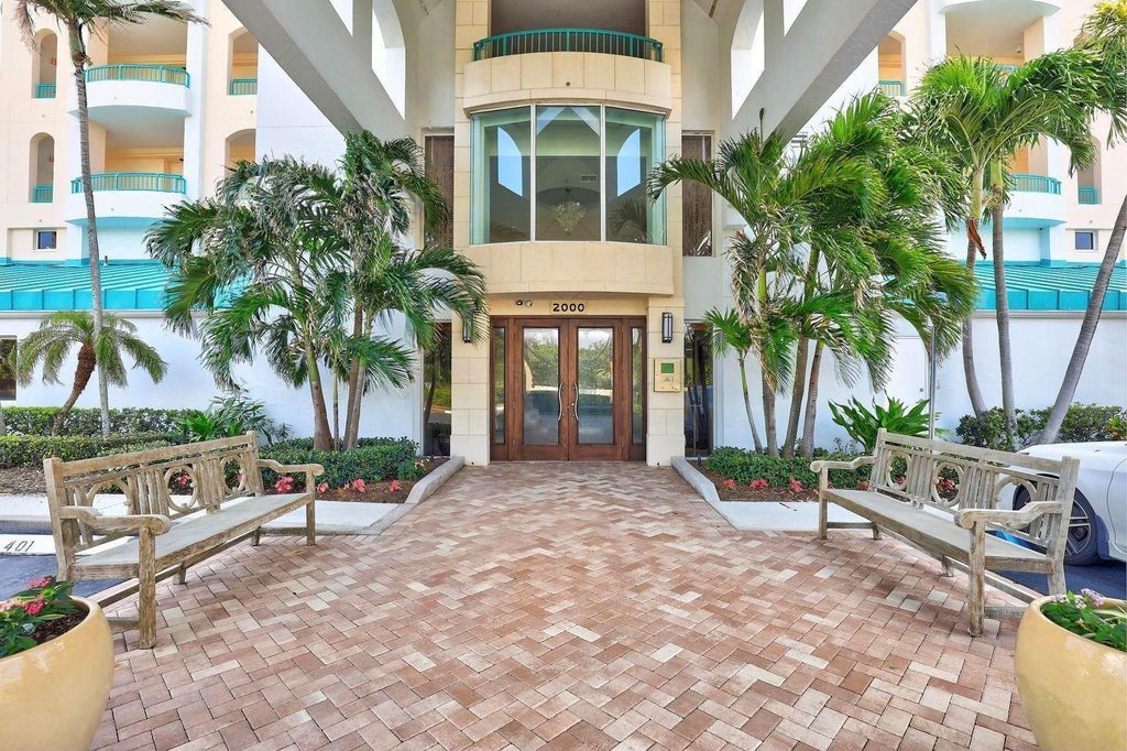 Photo of 2000 S Highway A1a #405, Jupiter, FL 33477 (MLS # R11058886)