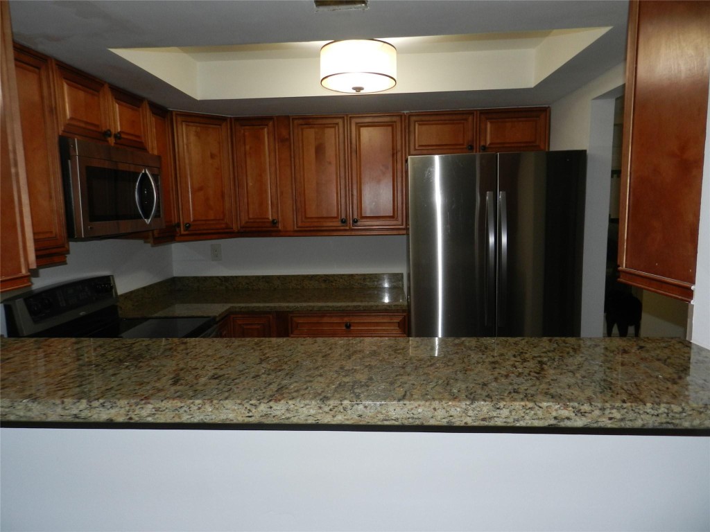 73 Deer Creek Road 103