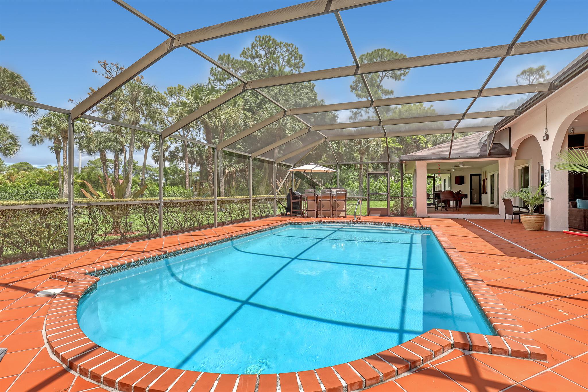 THOUSAND PINES - Residential