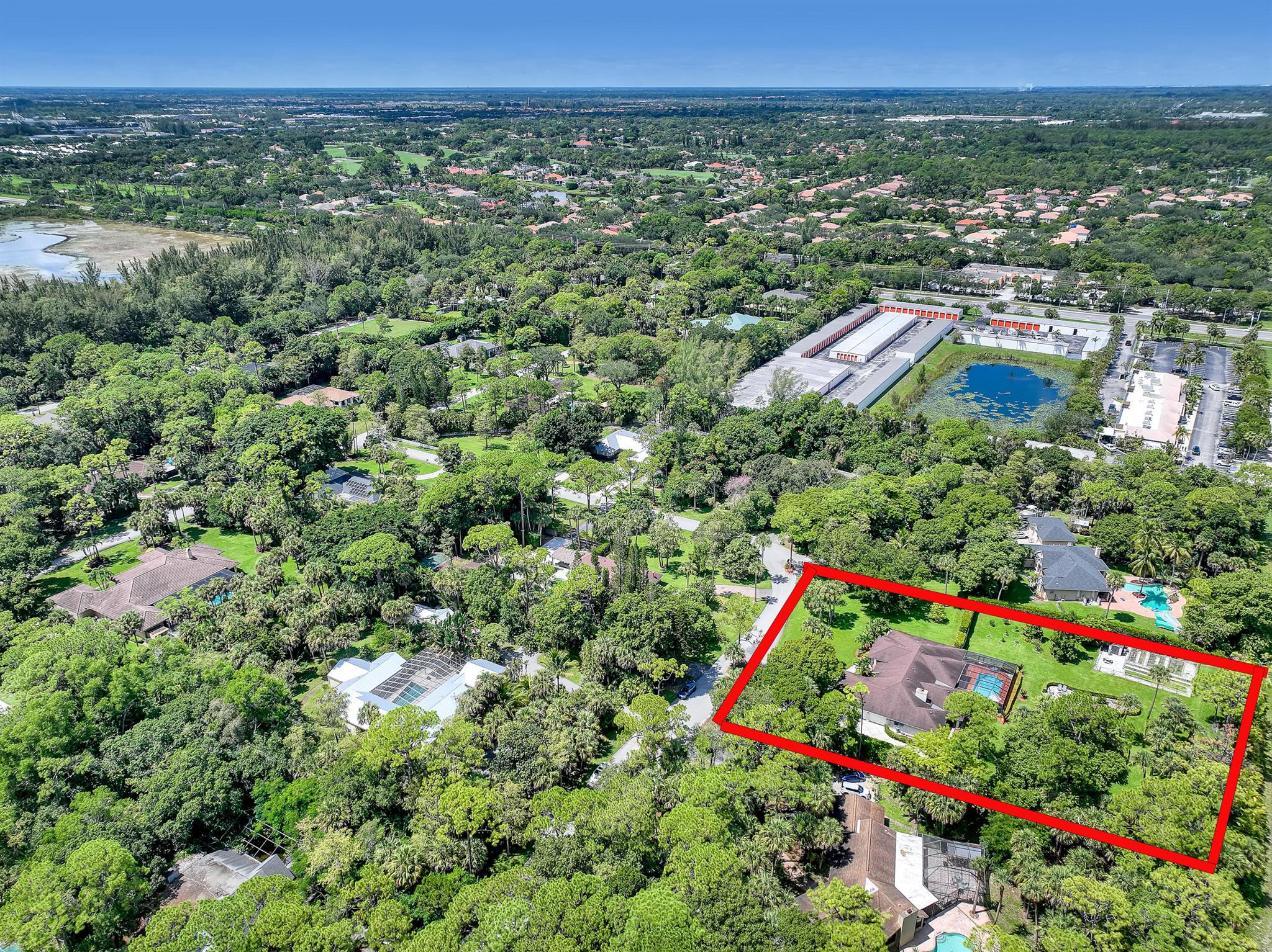 THOUSAND PINES - Residential