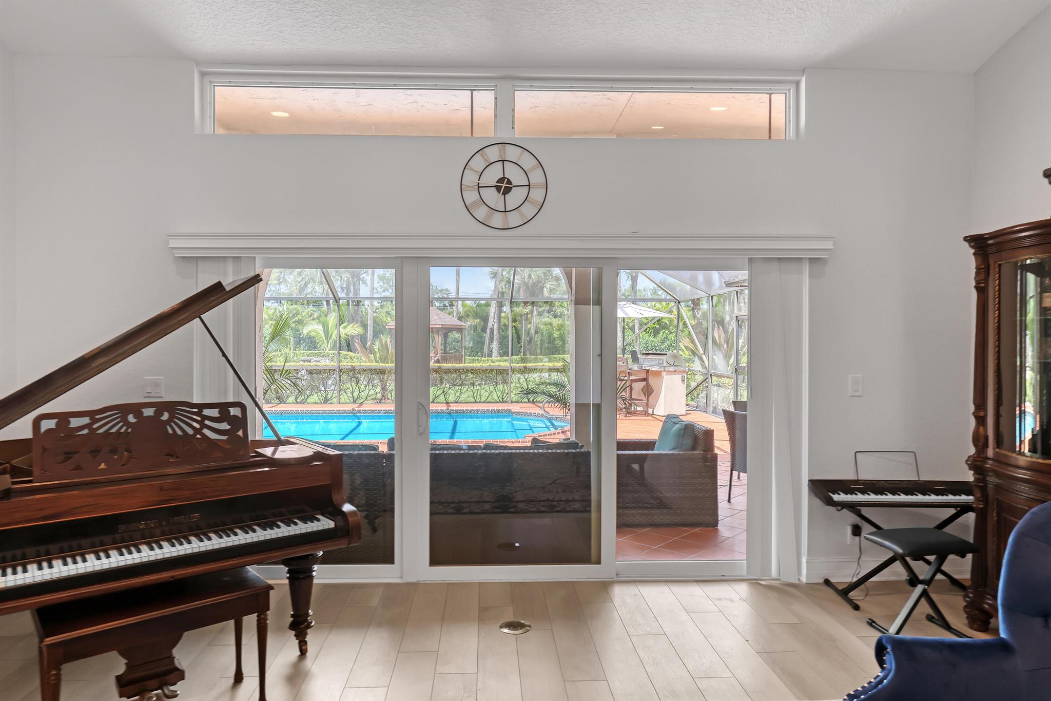 THOUSAND PINES - Residential