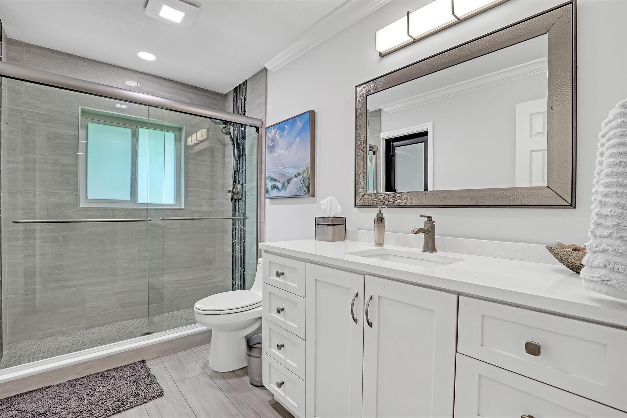 THOUSAND PINES - Residential