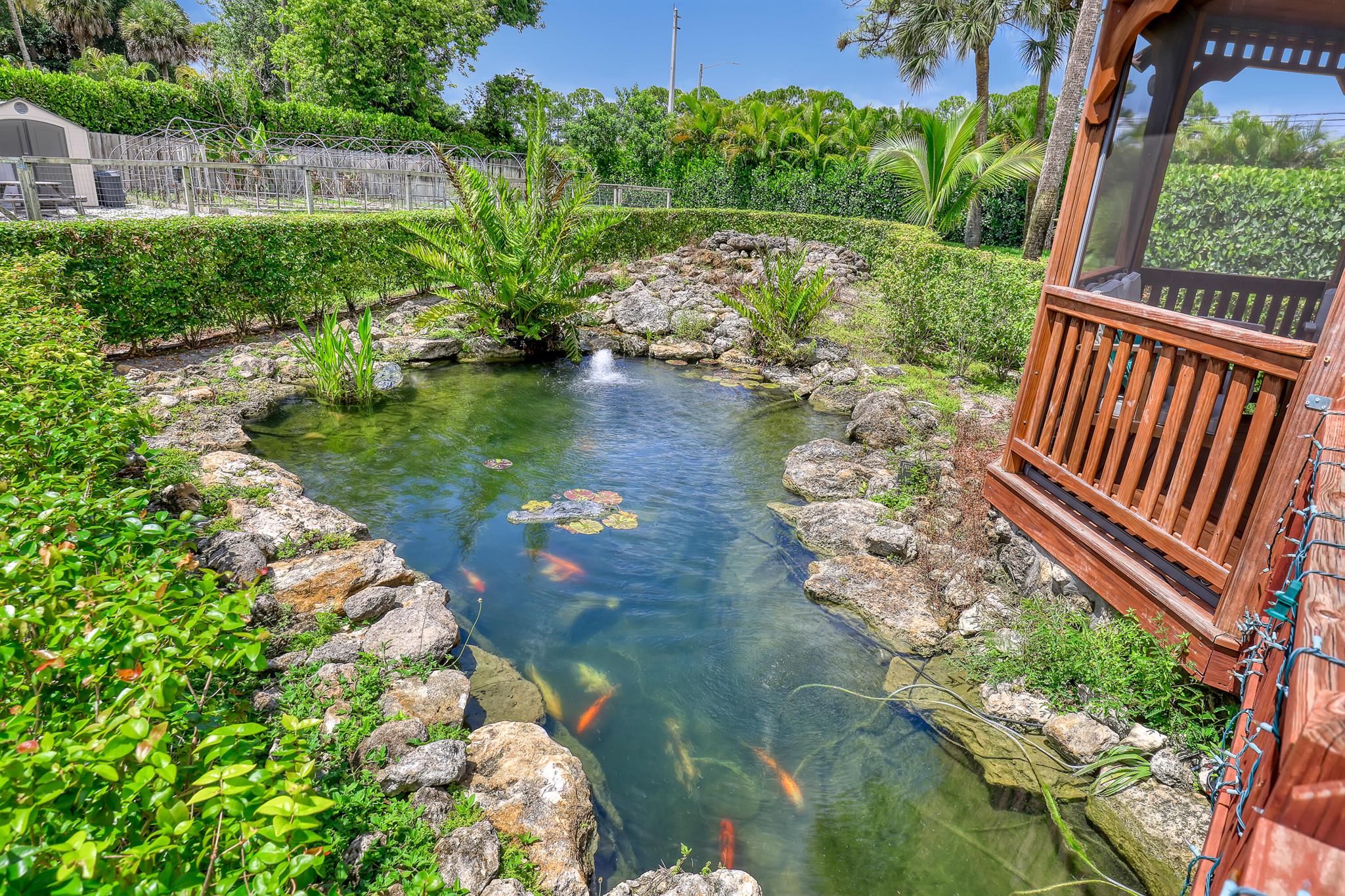 THOUSAND PINES - Residential