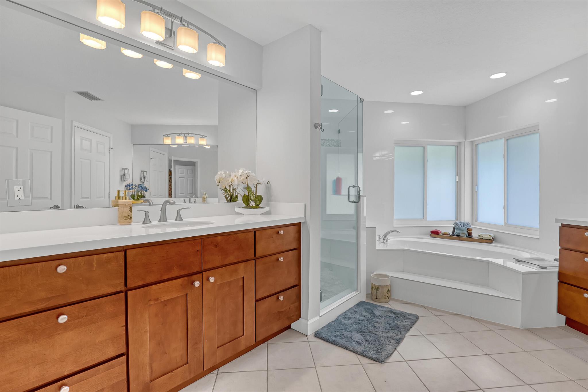 THOUSAND PINES - Residential