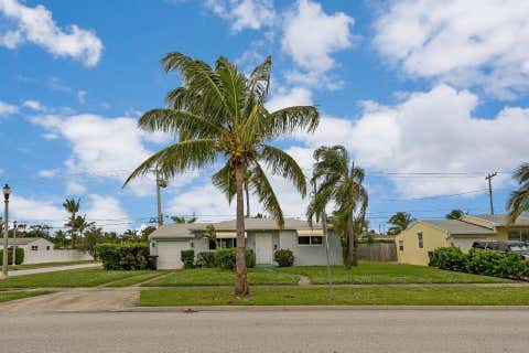 Featured picture for the property R10671022