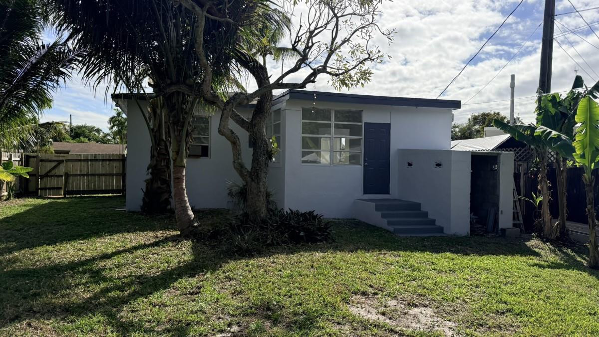 South Hollywood Amd 4-10 - Residential