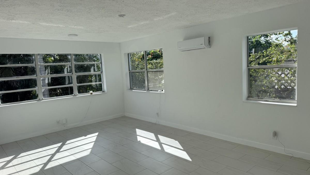 South Hollywood Amd 4-10 - Residential