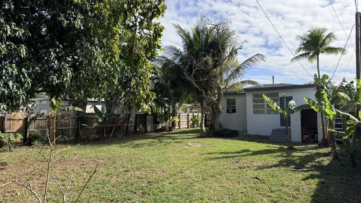 South Hollywood Amd 4-10 - Residential