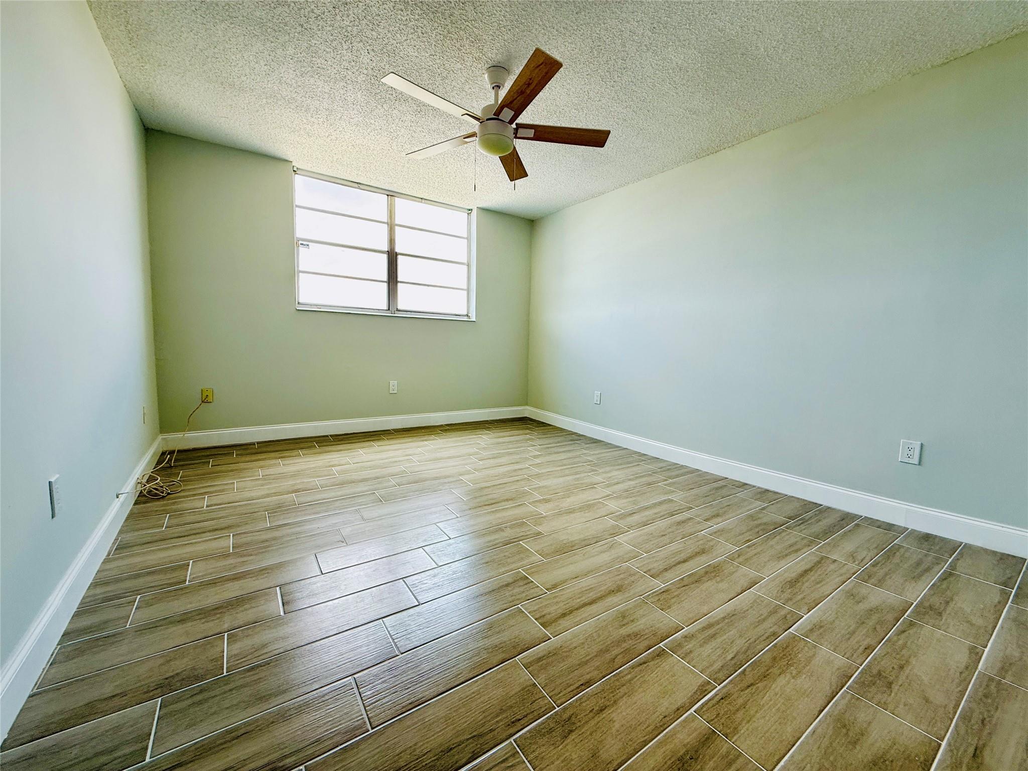 5050 Condo - Residential