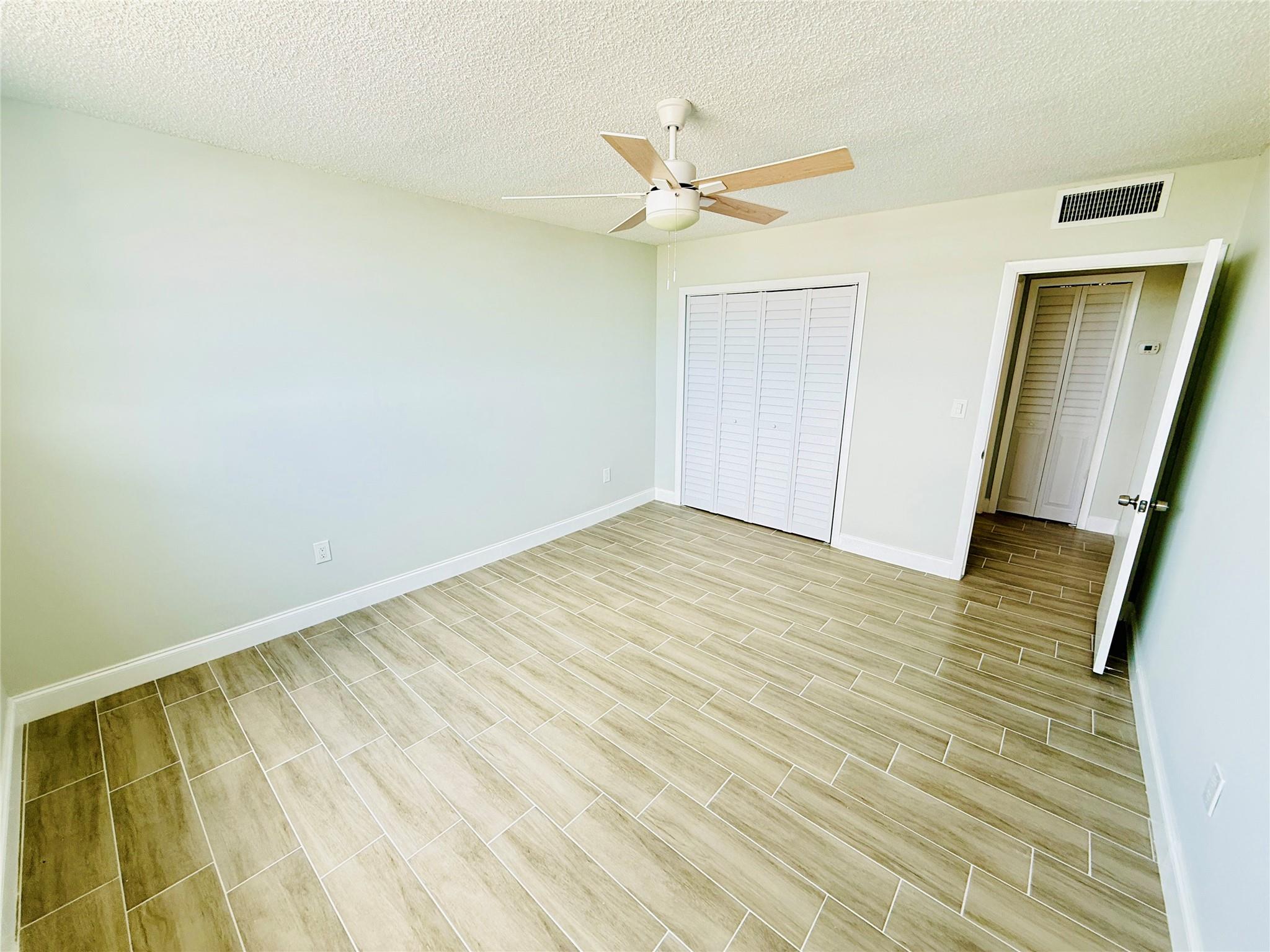 5050 Condo - Residential