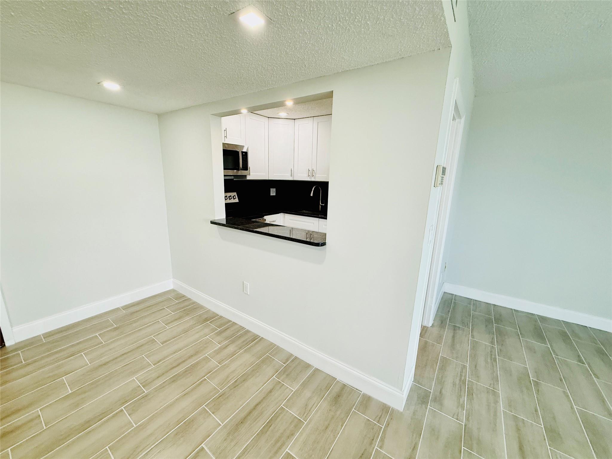 5050 Condo - Residential