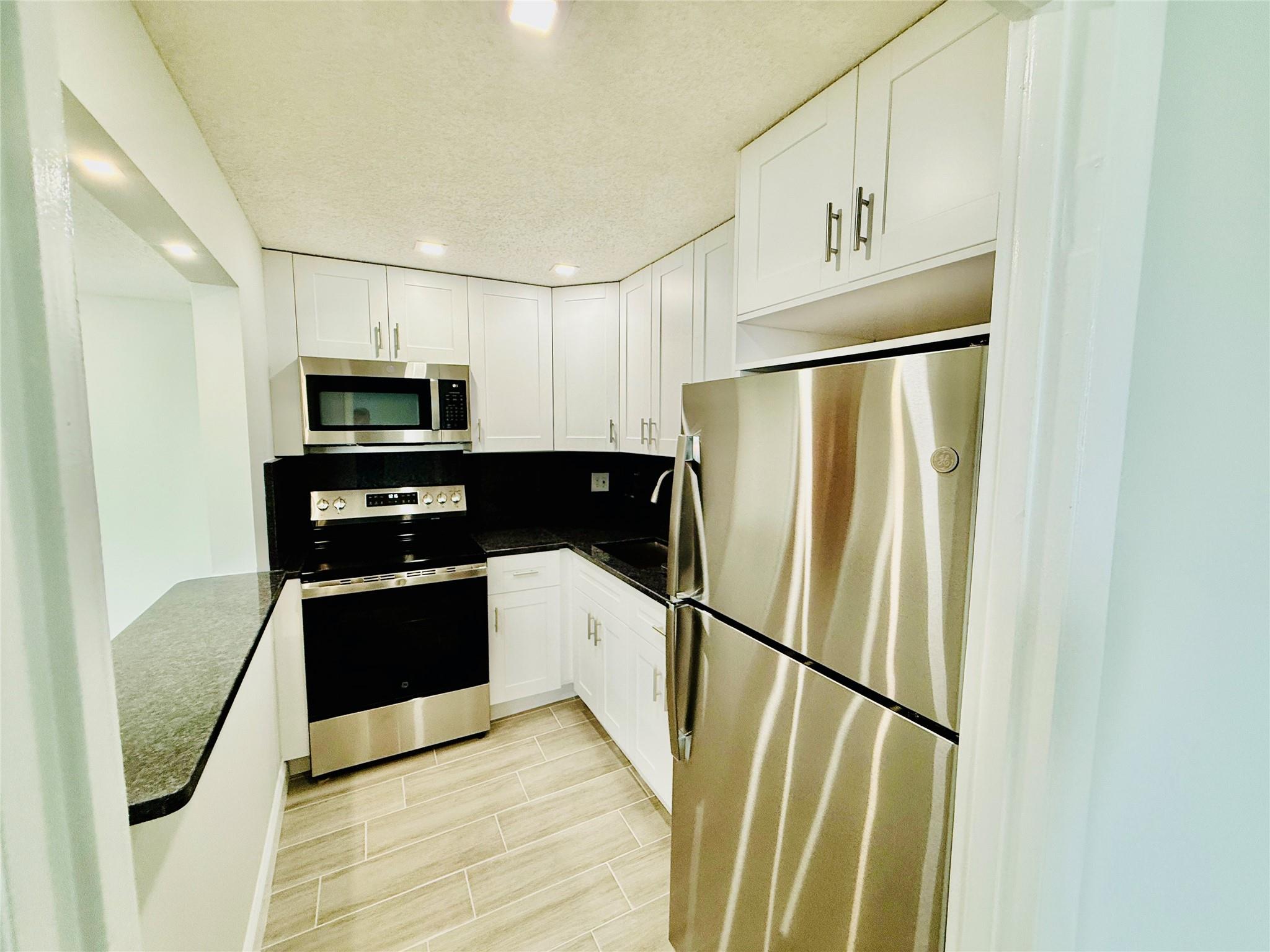 5050 Condo - Residential