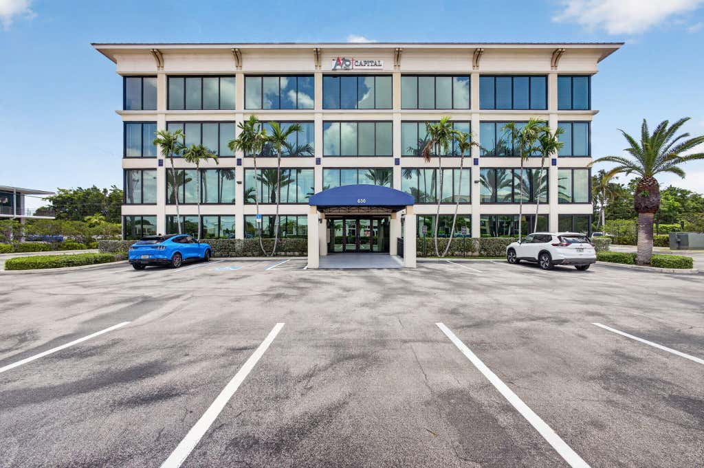 Photo of 630 US HIGHWAY 1 #150, North Palm Beach, FL 33408 (MLS # B26058578)