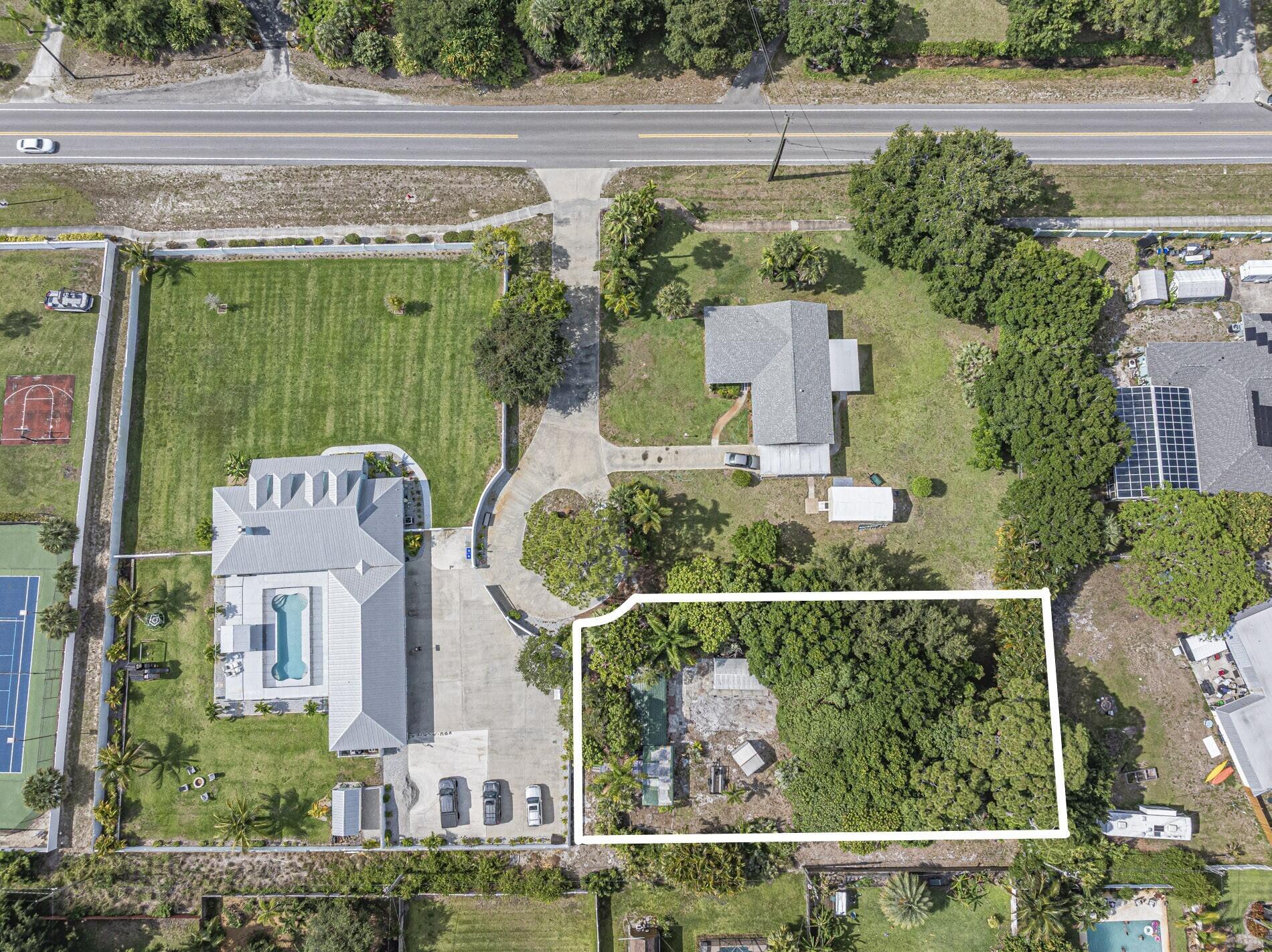 Half Acre Lot! A great private spot in Vero Beach. Minutes to beaches. Endless possibilities. Engineered plans included, $8k value.