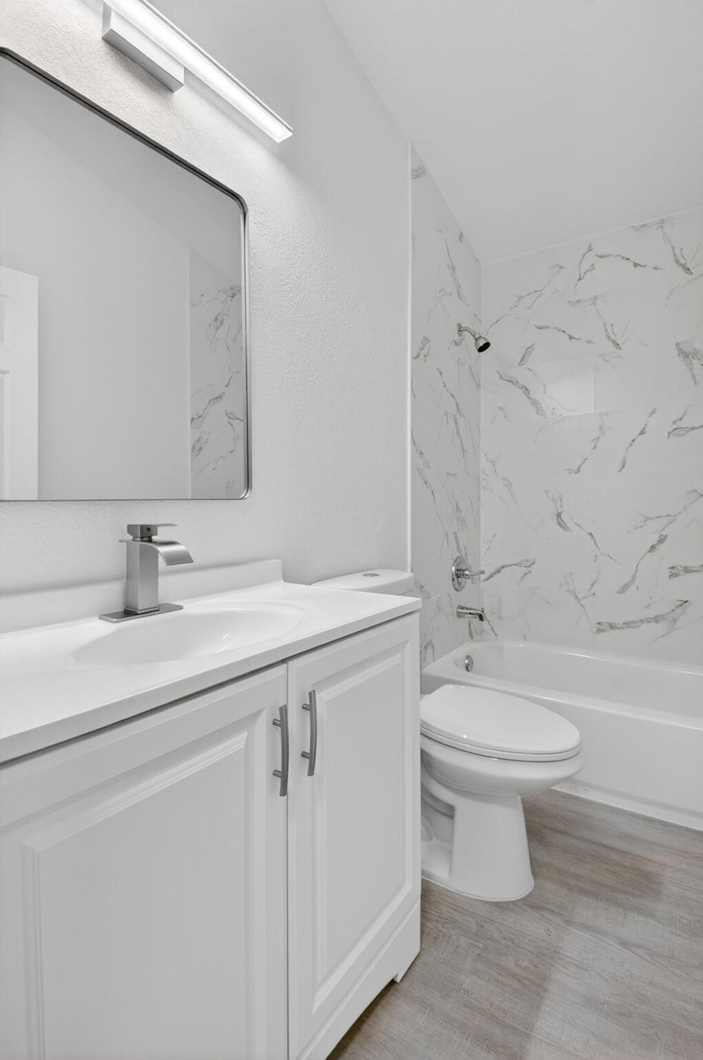 CASA DEL REY 1 - Residential