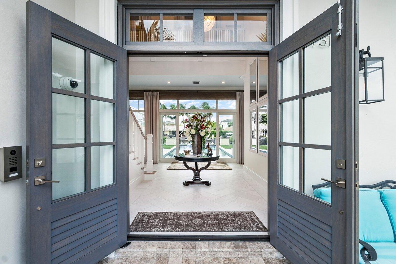 SUN AND SURF CLUB COMMUNITY - Residential