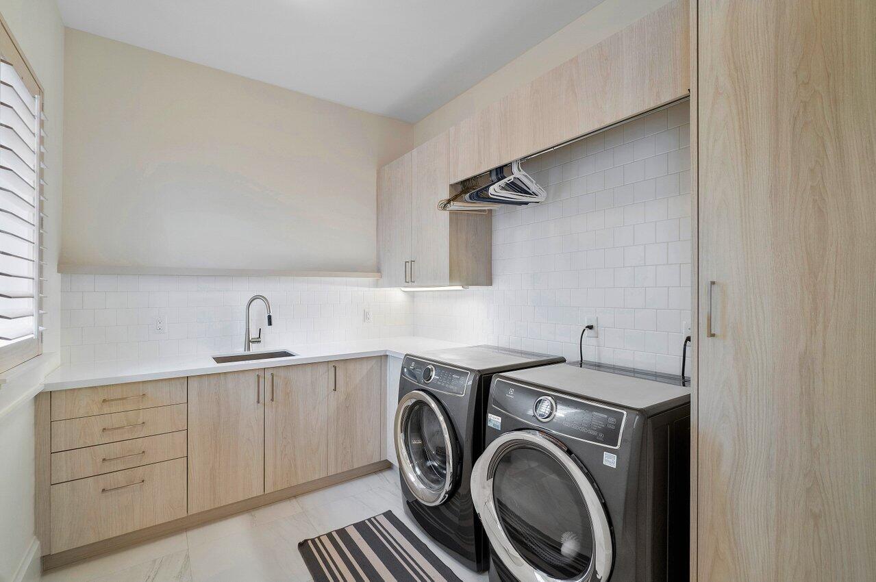 SUN AND SURF CLUB COMMUNITY - Residential