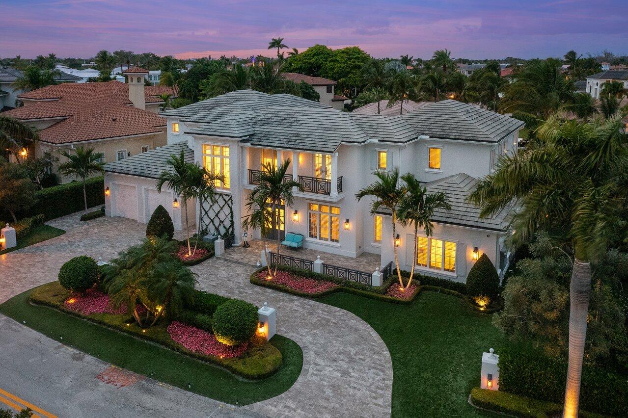 SUN AND SURF CLUB COMMUNITY - Residential