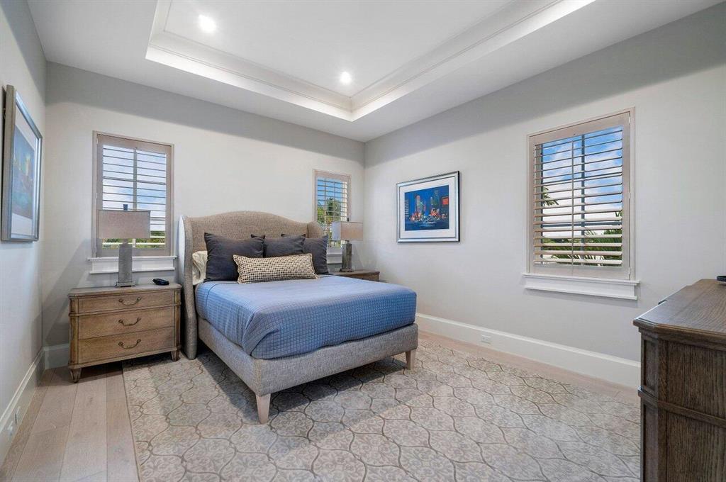 SUN AND SURF CLUB COMMUNITY - Residential