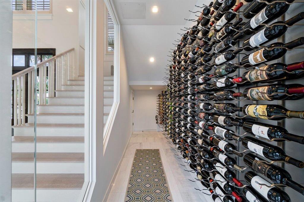 SUN AND SURF CLUB COMMUNITY - Residential