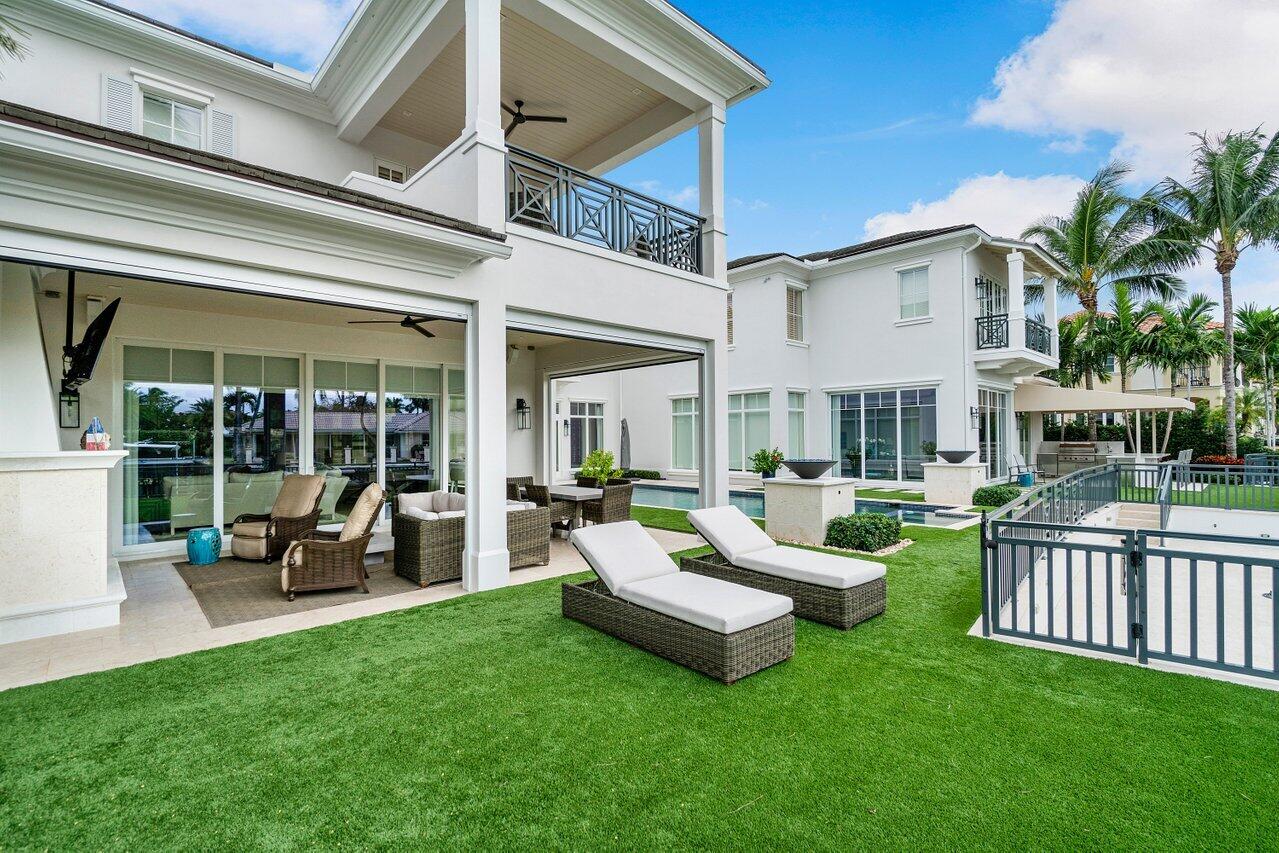 SUN AND SURF CLUB COMMUNITY - Residential