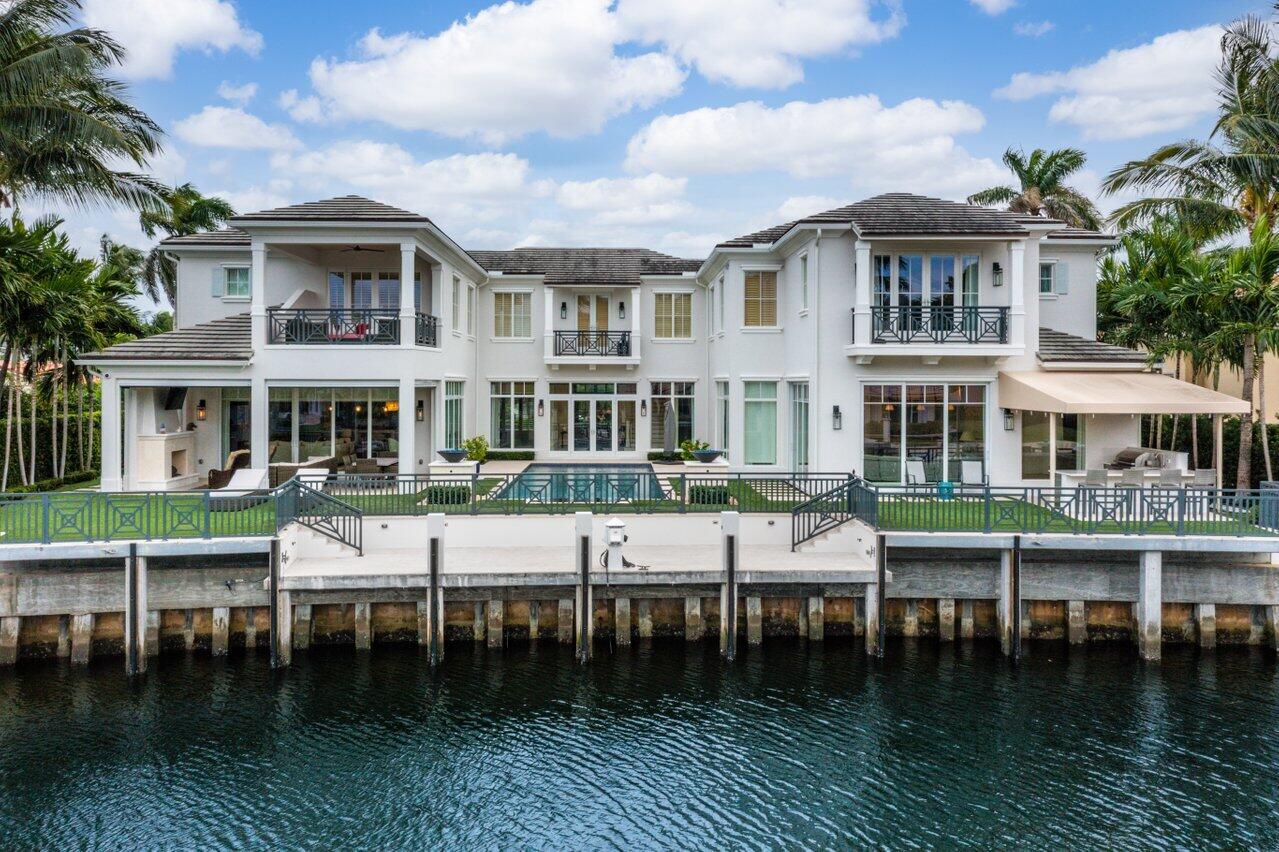 SUN AND SURF CLUB COMMUNITY - Residential