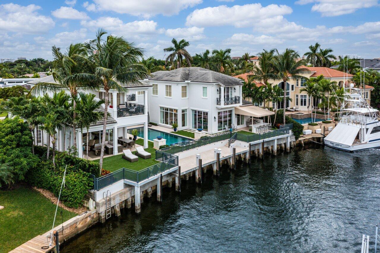 SUN AND SURF CLUB COMMUNITY - Residential