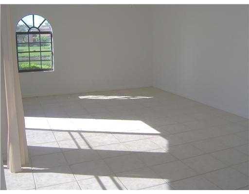 BOCA RIO NORTH - Residential Lease