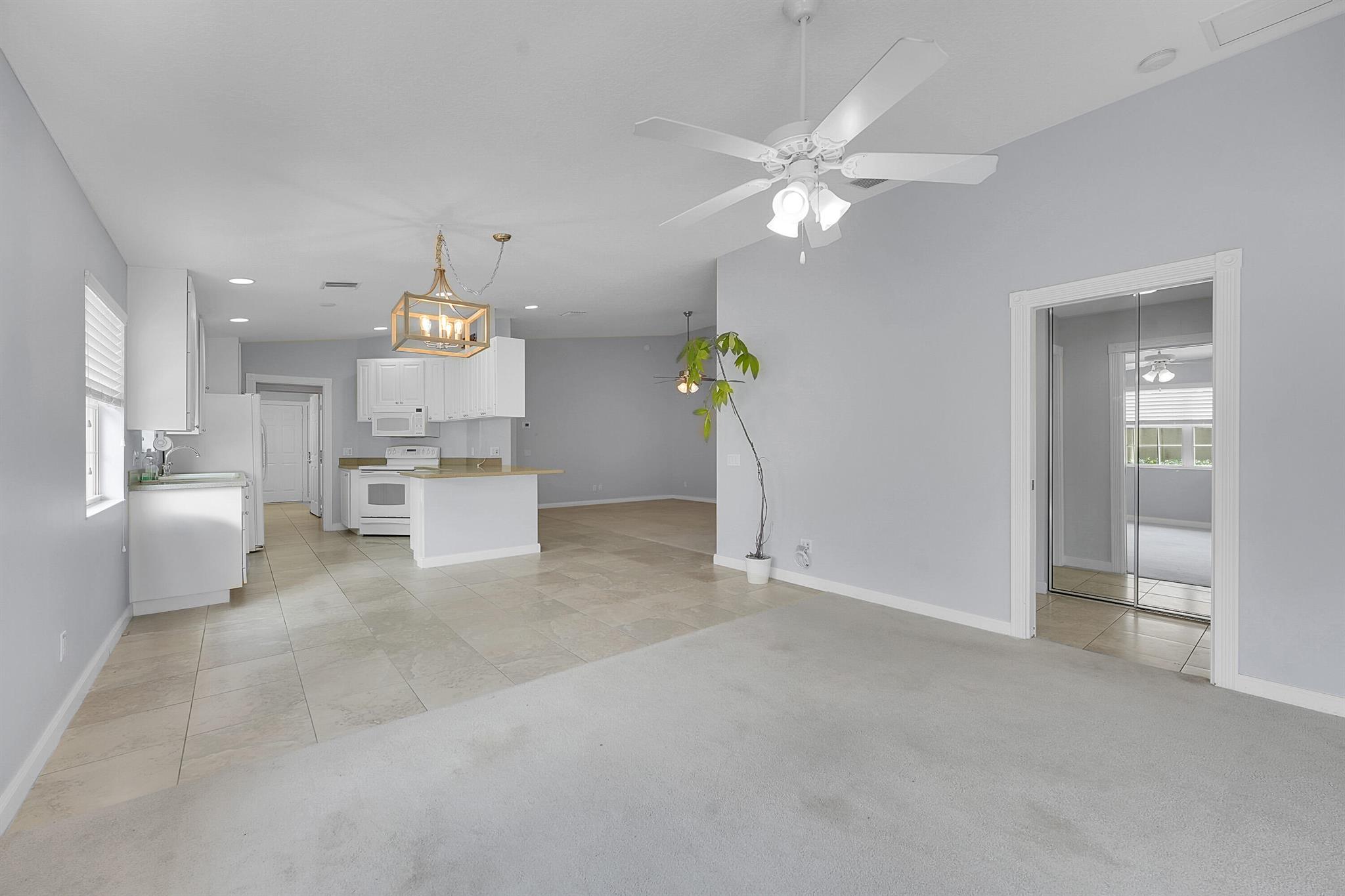 The Lakes at Tradition - Residential