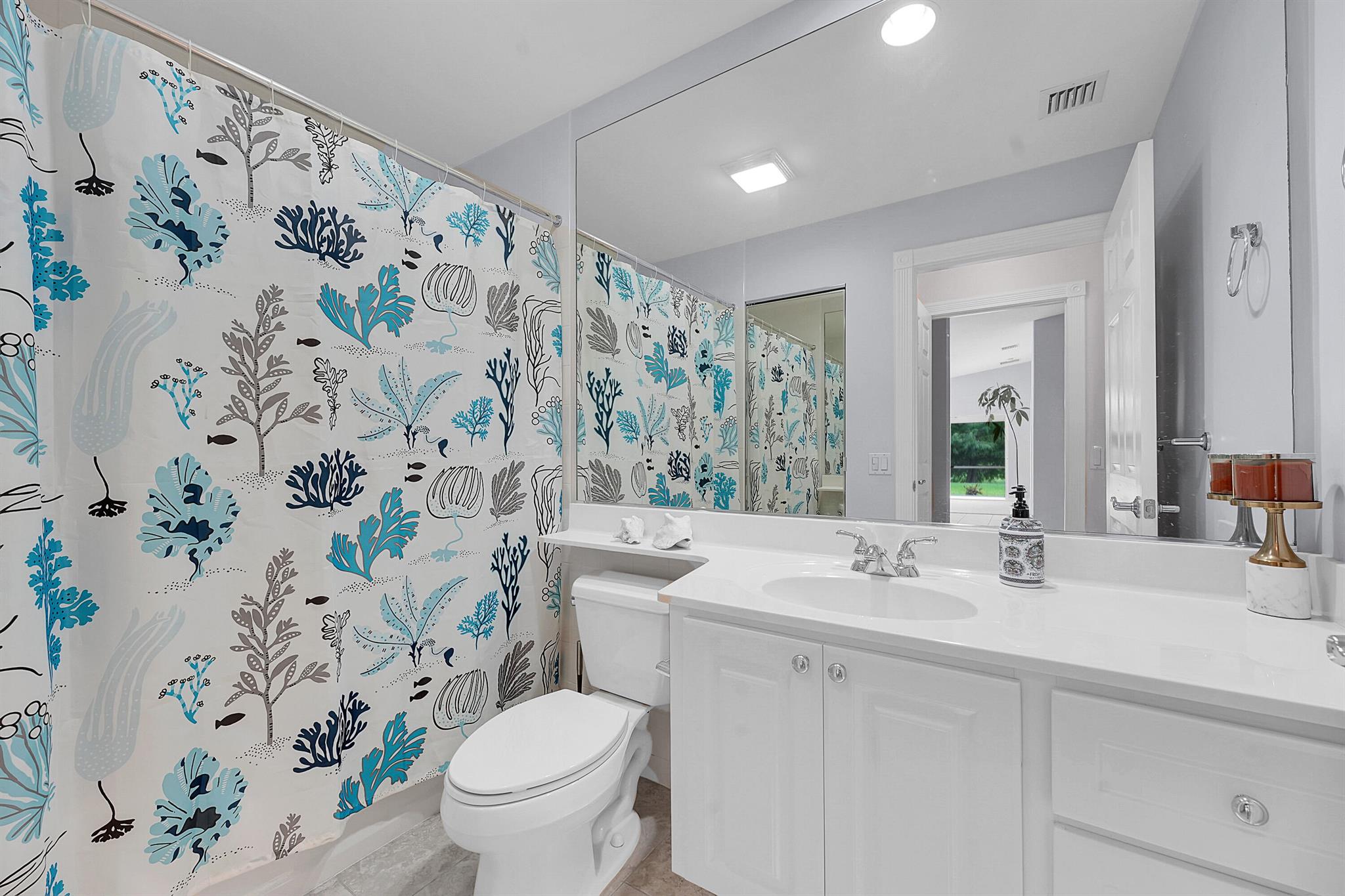 The Lakes at Tradition - Residential